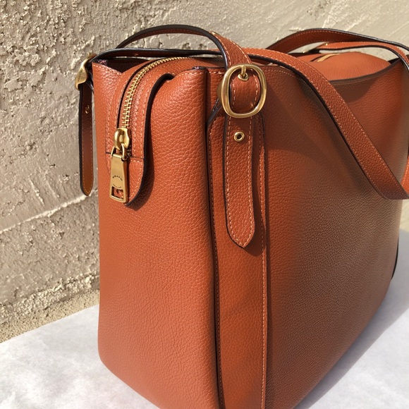 NWT COACH C8353 Alana Pebble Leather Tote - B4/Saddle Color, Dust Bag Included - Picture 13 of 14